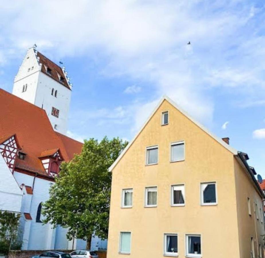 Haus Leipheim Hotel Exterior foto